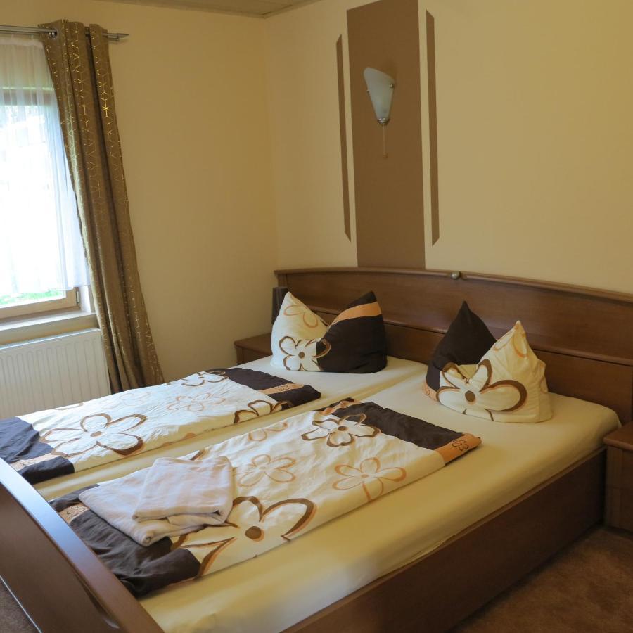 Ferienwohnung Kuehnel Pfaffendorf المظهر الخارجي الصورة